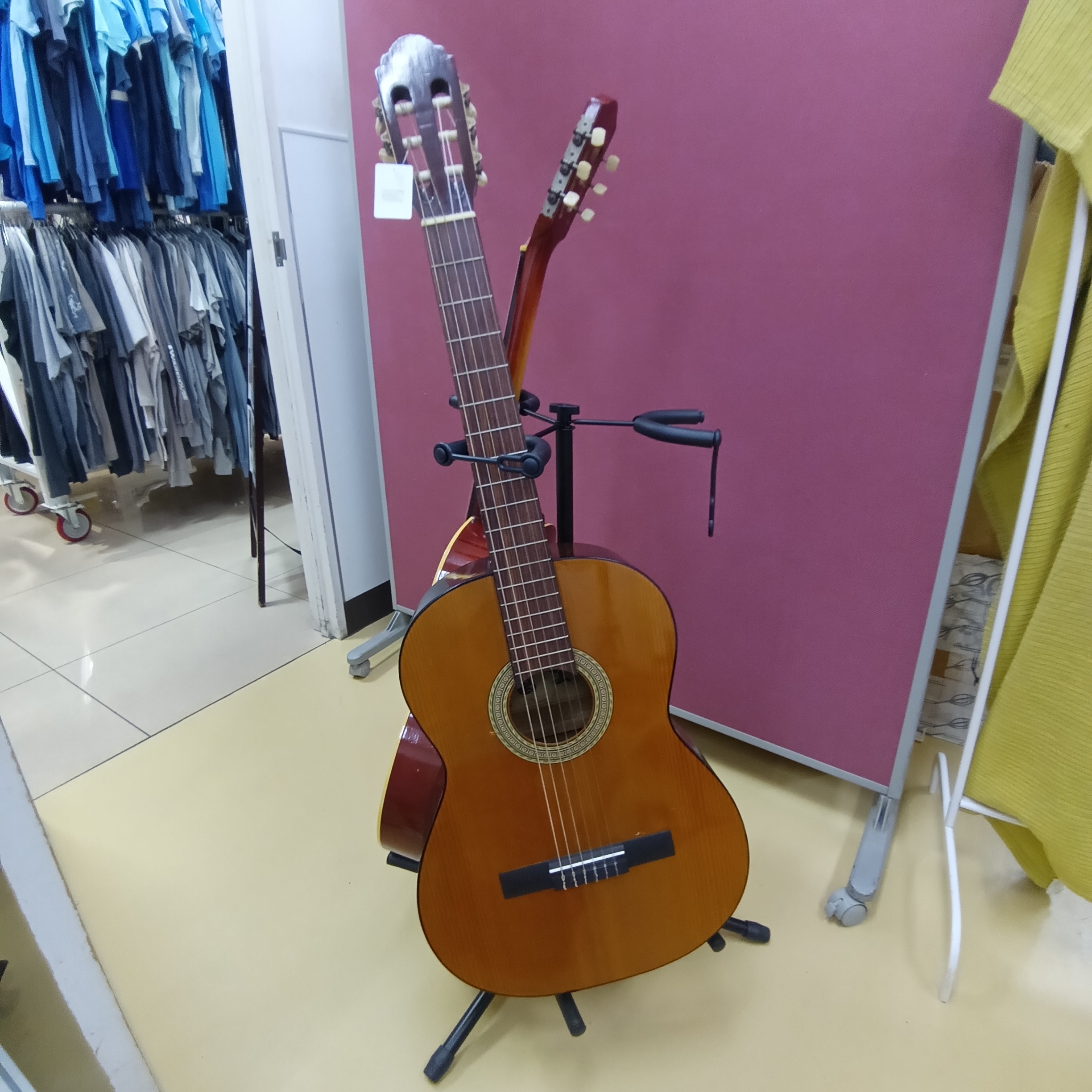 アコースティックギター2本